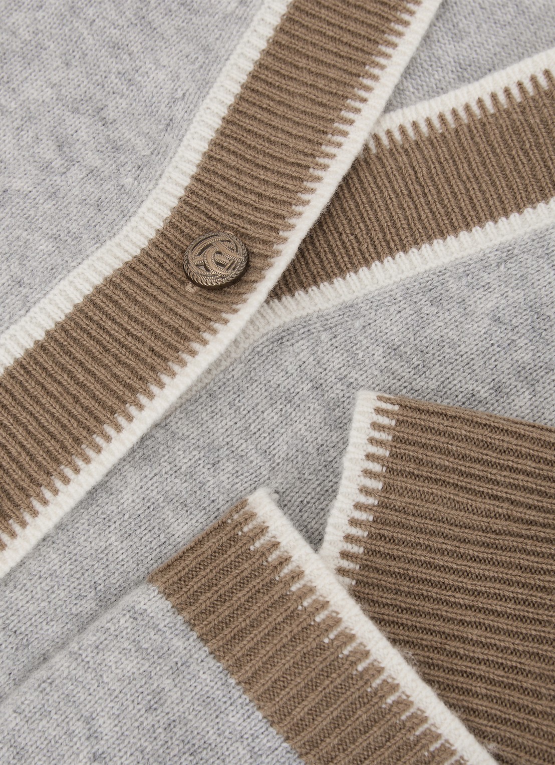 Reiss Louisa ribgebreide vest met steekzakken - detail 4 grijs