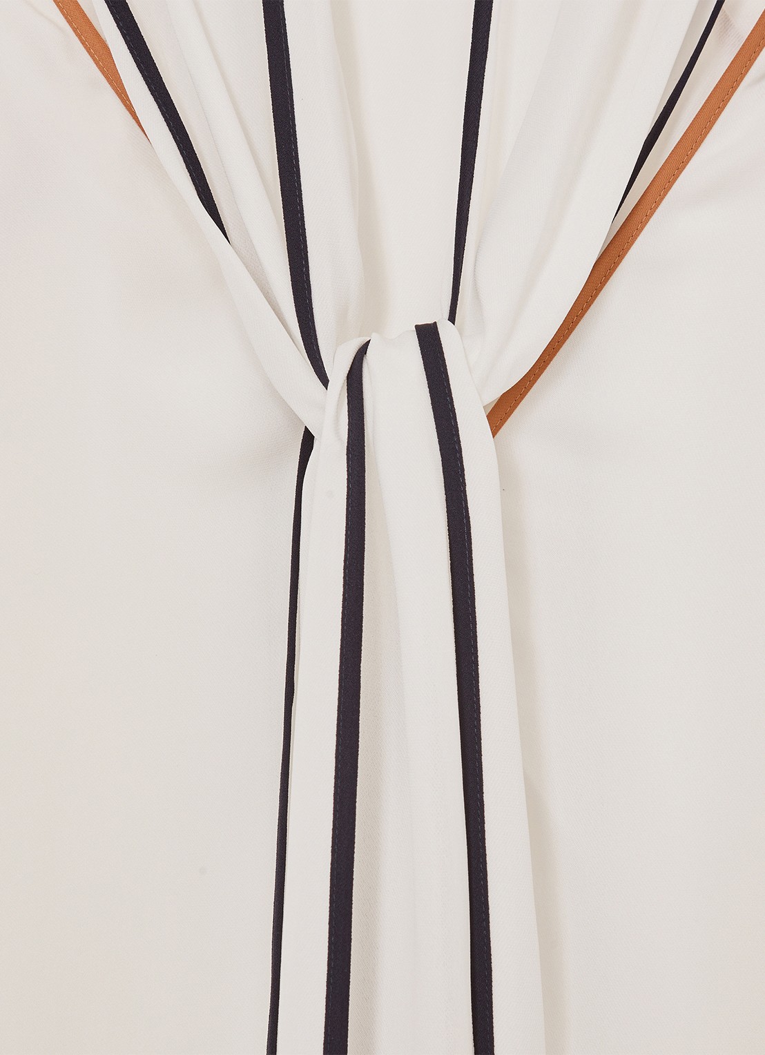 Reiss Lulu tuniek met sjaalkraag - detail 4 wit