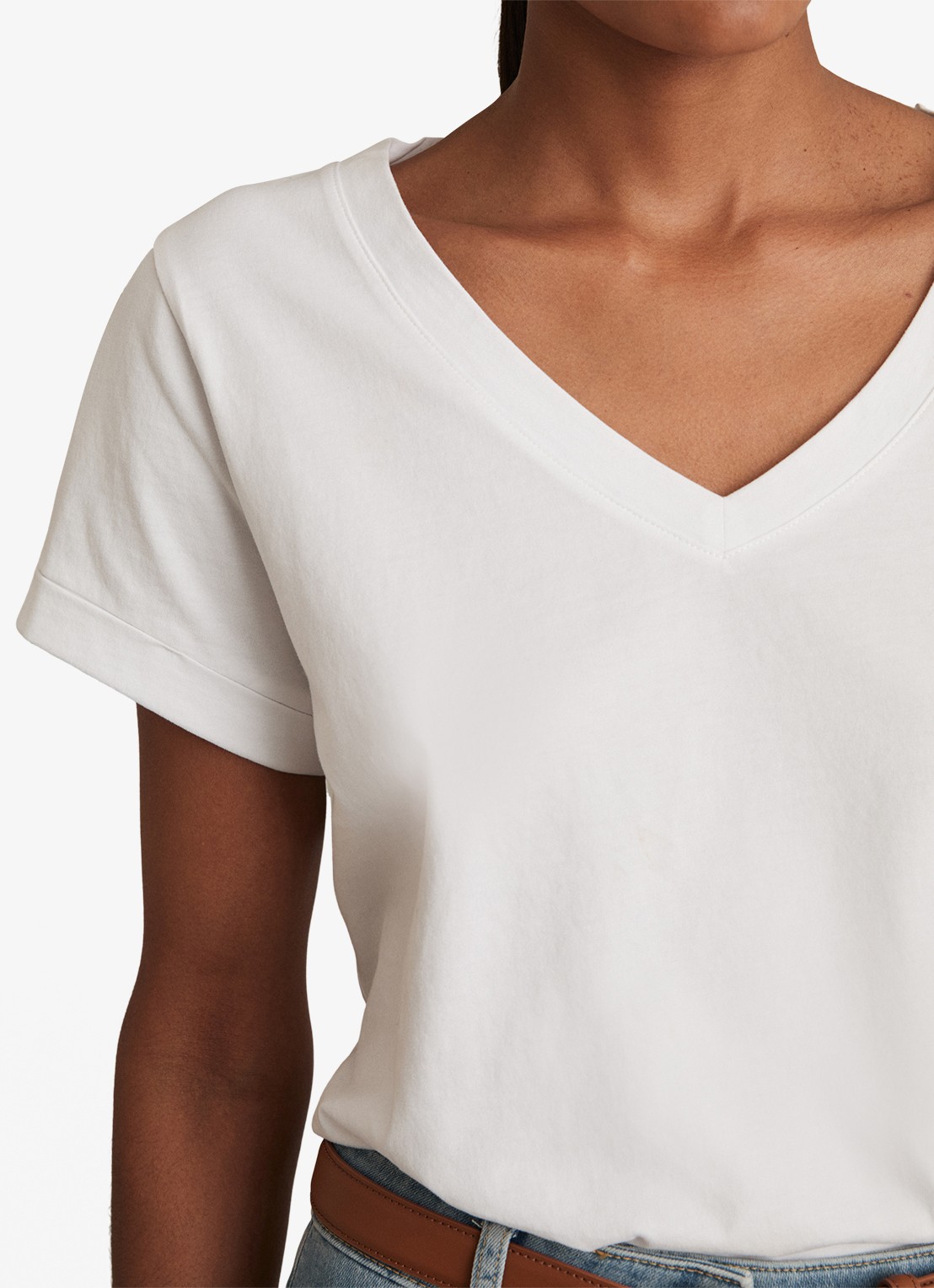 Reiss Luna T-shirt met V-hals  - detail 3 wit