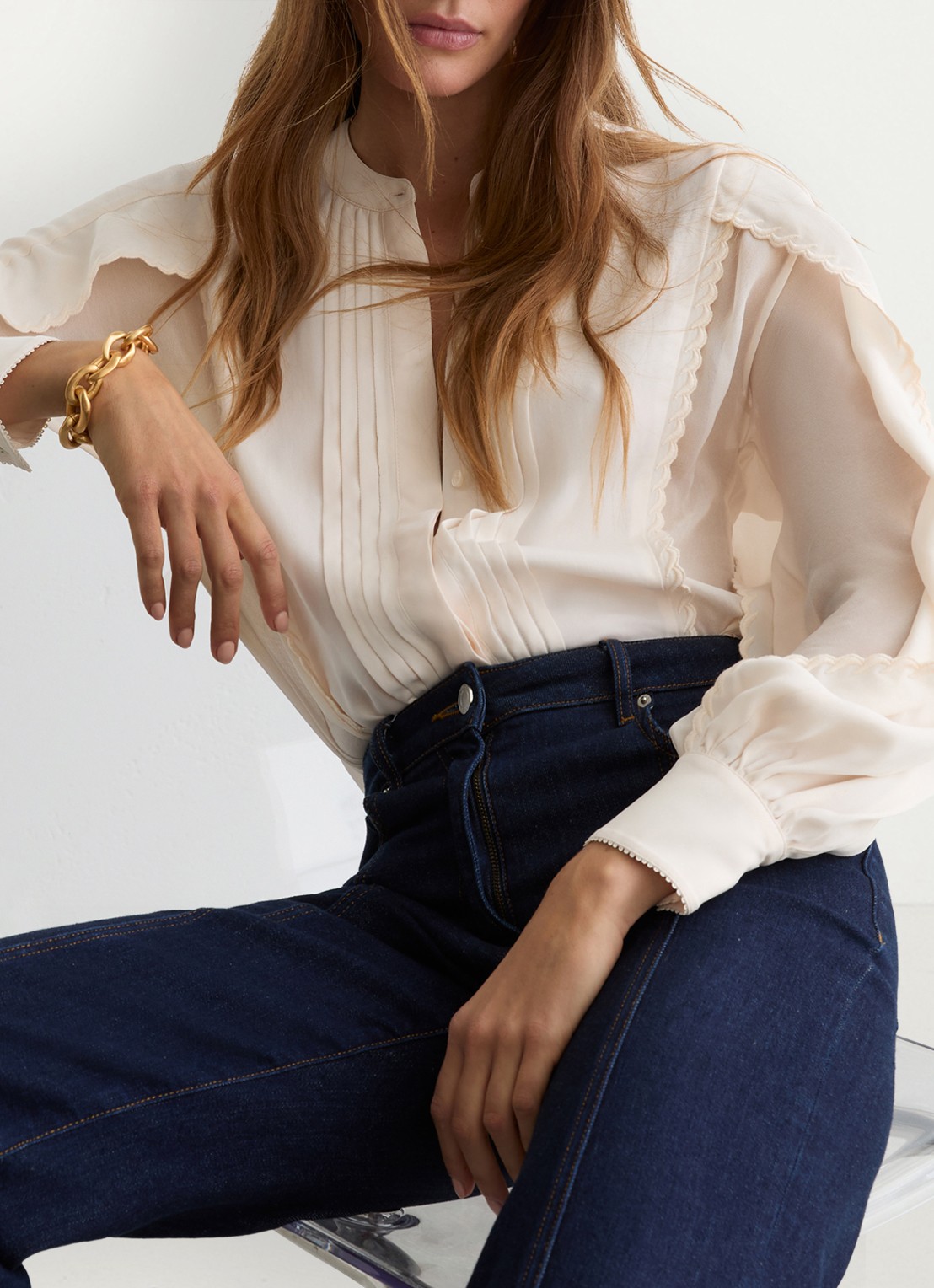 Reiss Maddie blouse met plooidetail - detail 5 beige