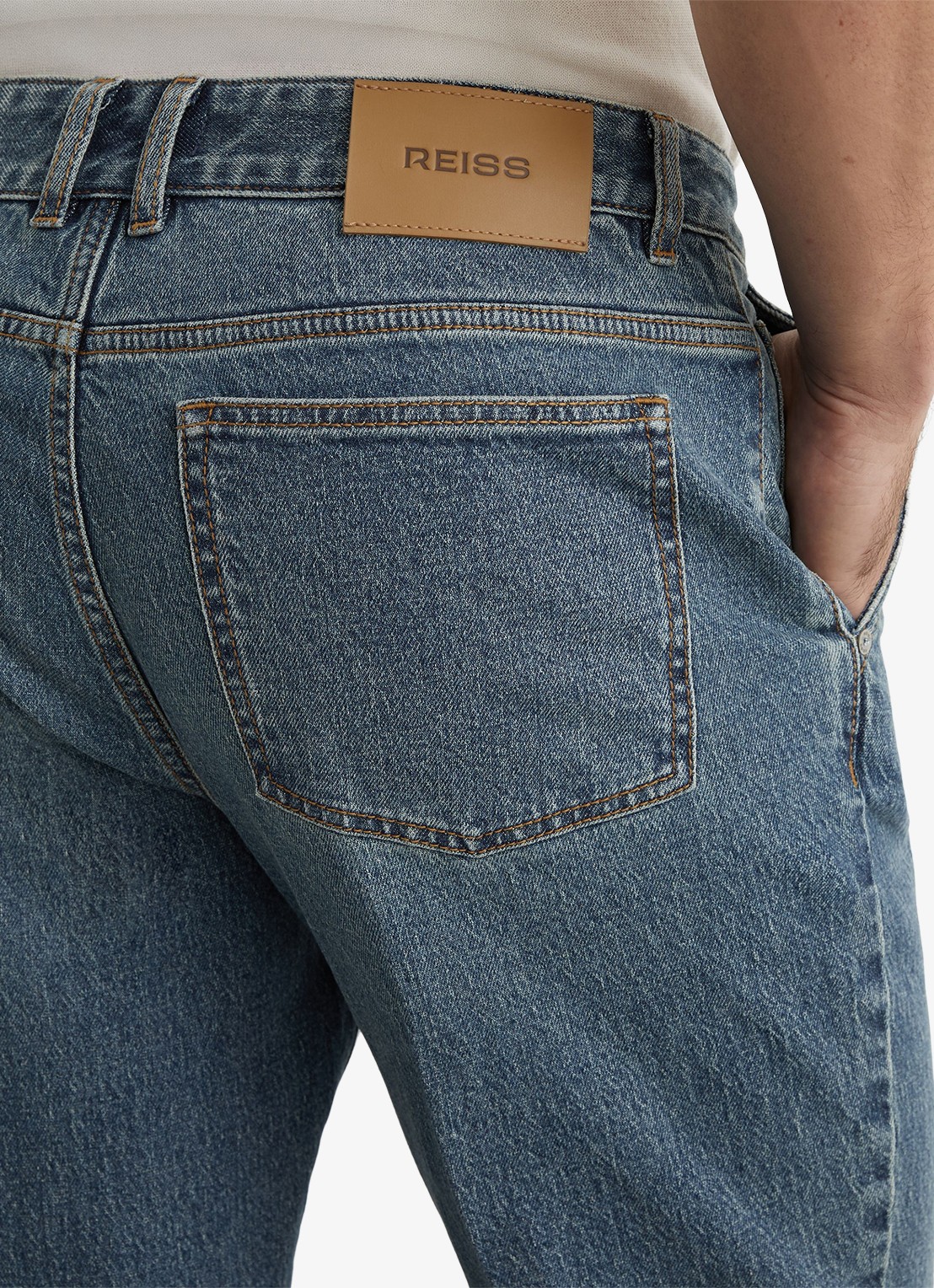Reiss Manhattan straigt let jeans met steekzakken - detail 7 indigo