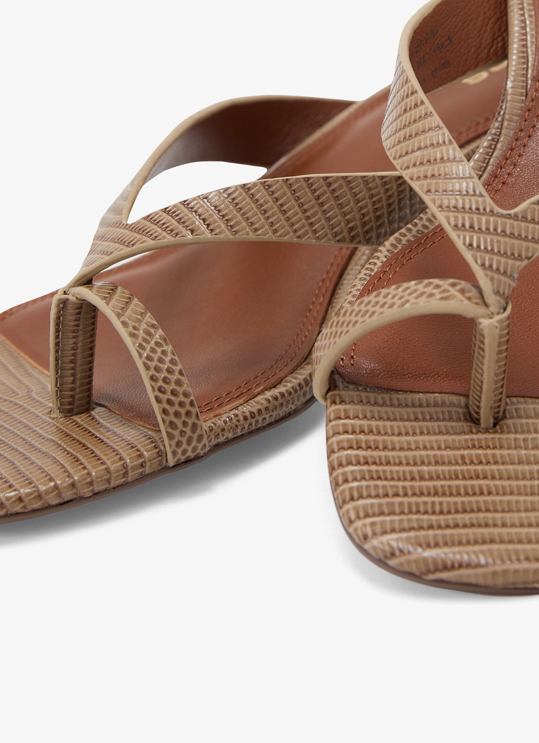 Reiss Mia sandalette van leer  - detail 6 beige