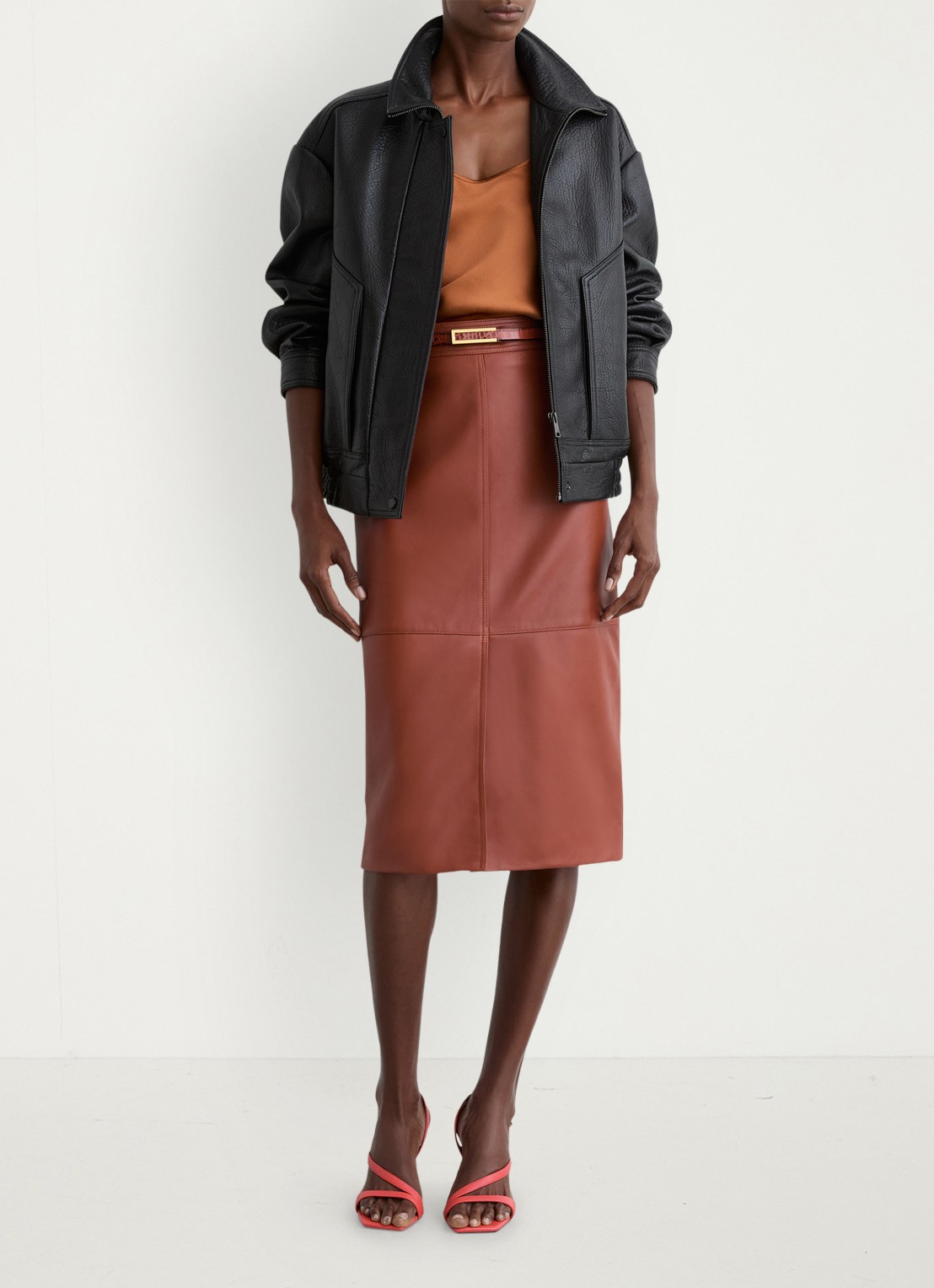 Reiss Miley high waist midi kokerrok van schapenleer  - voorkant 6 donkeroranje
