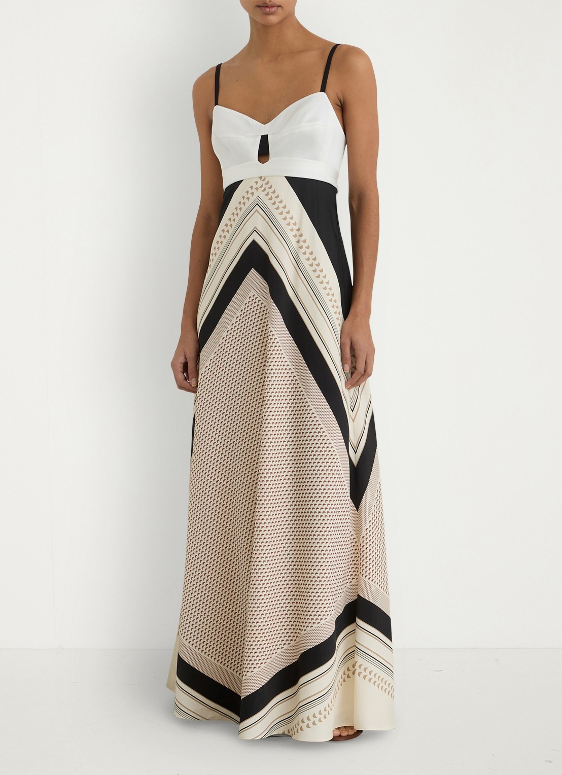 Reiss Myra maxi jurk met grafische print  - voorkant 7 beige