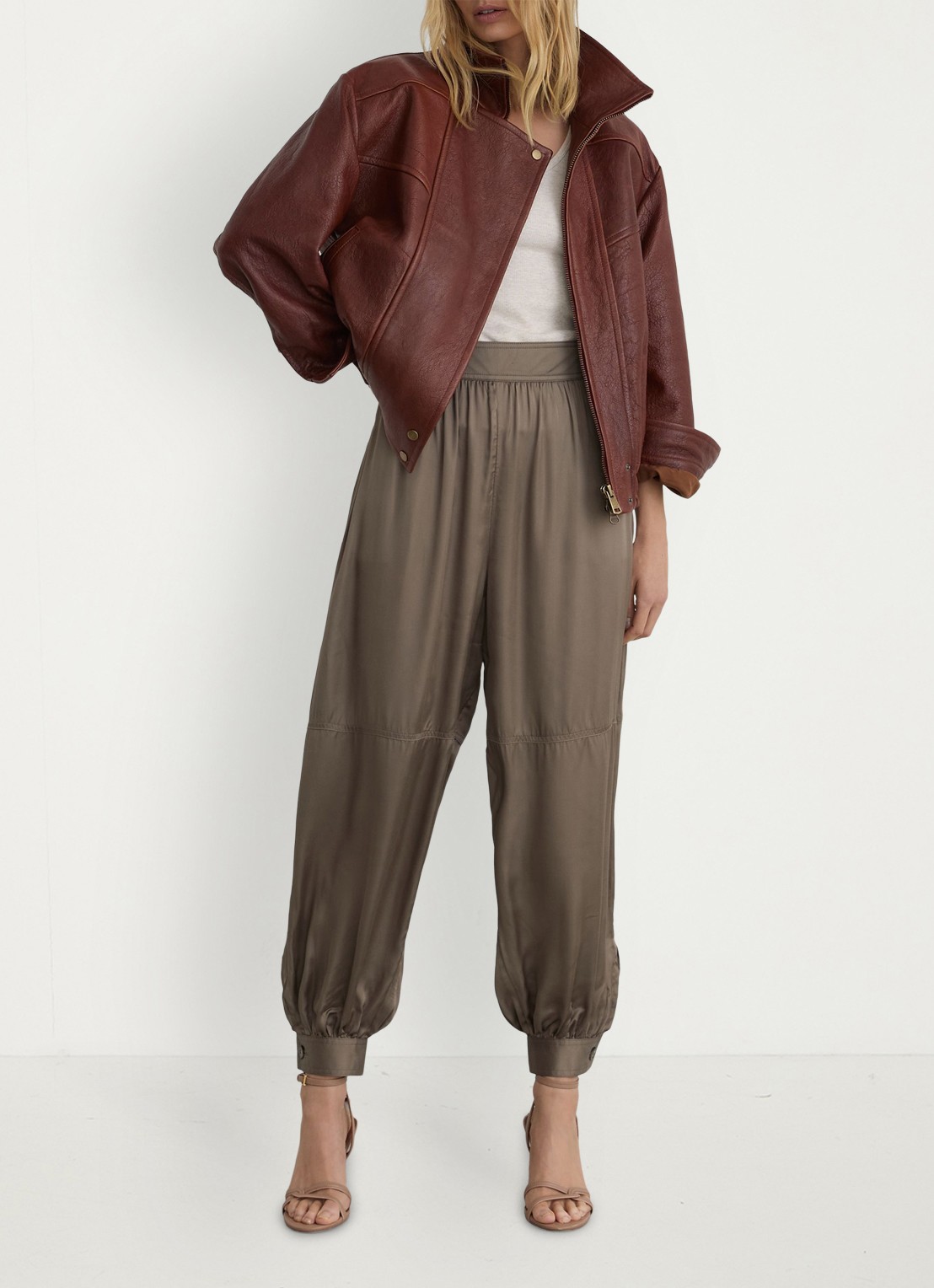 Reiss Neave high waist  tapered fit pantalon met plooien - voorkant 7 beige