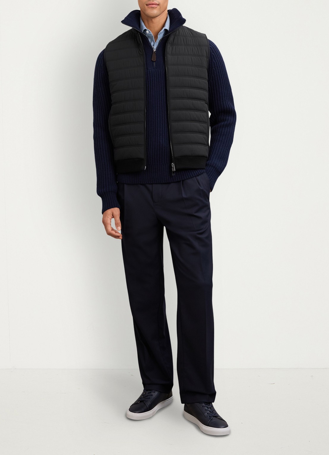 Reiss Newford bodywarmer met steekzakken - voorkant 2 black / zwart