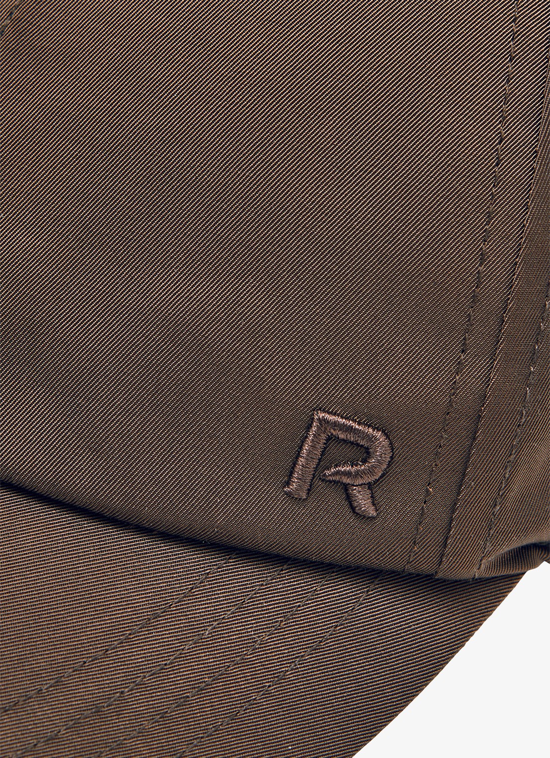 Reiss Nicole pet met logoborduring  - detail 3 bruin