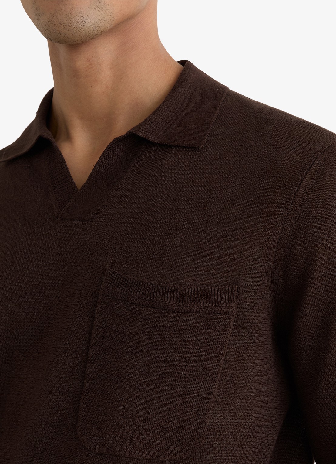Reiss Oaklands regular fit polo van linnen - detail 2 chocoladebruin