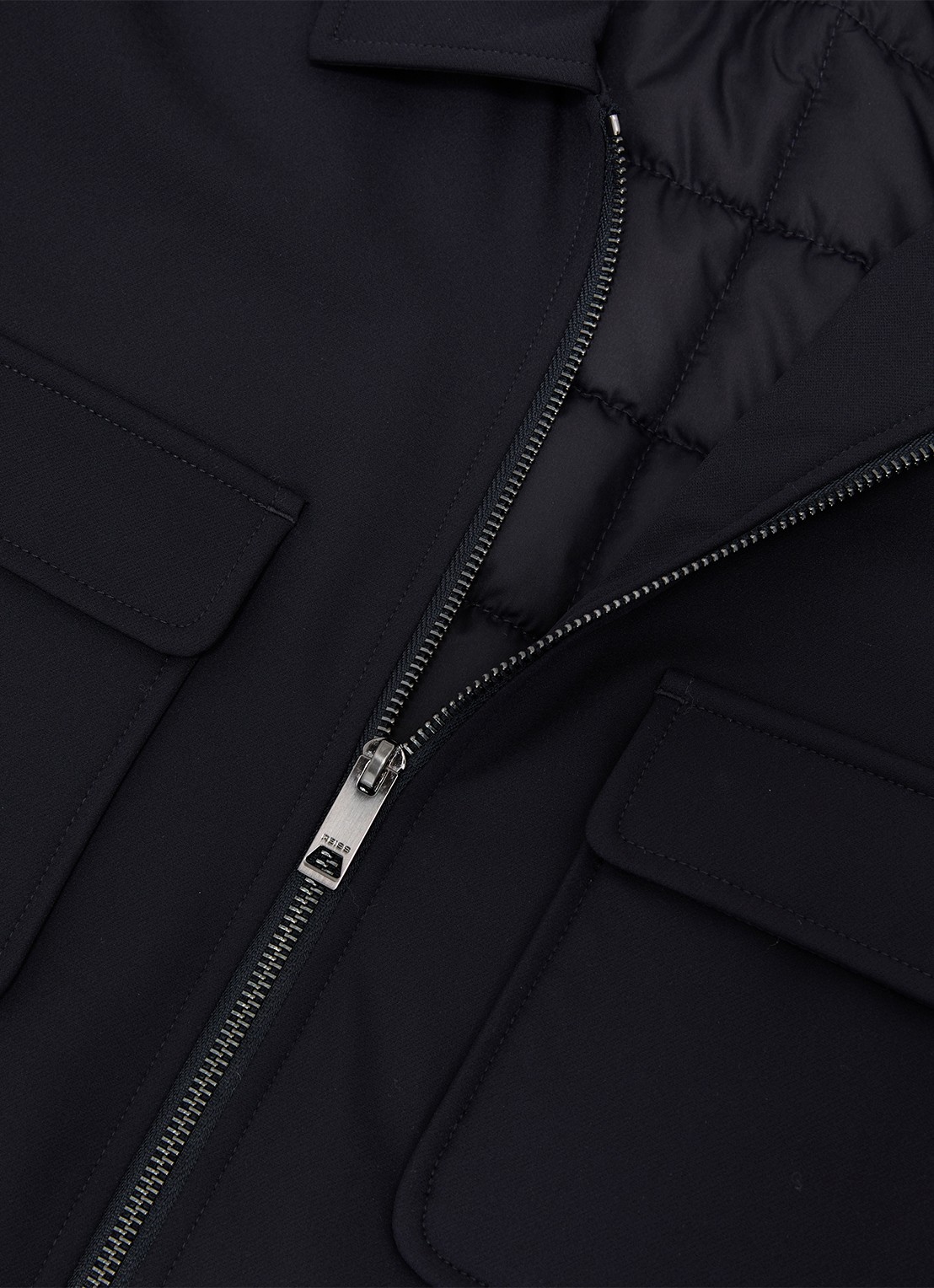 Reiss Oshei overshirt met borstzakken - detail 2 donkerblauw