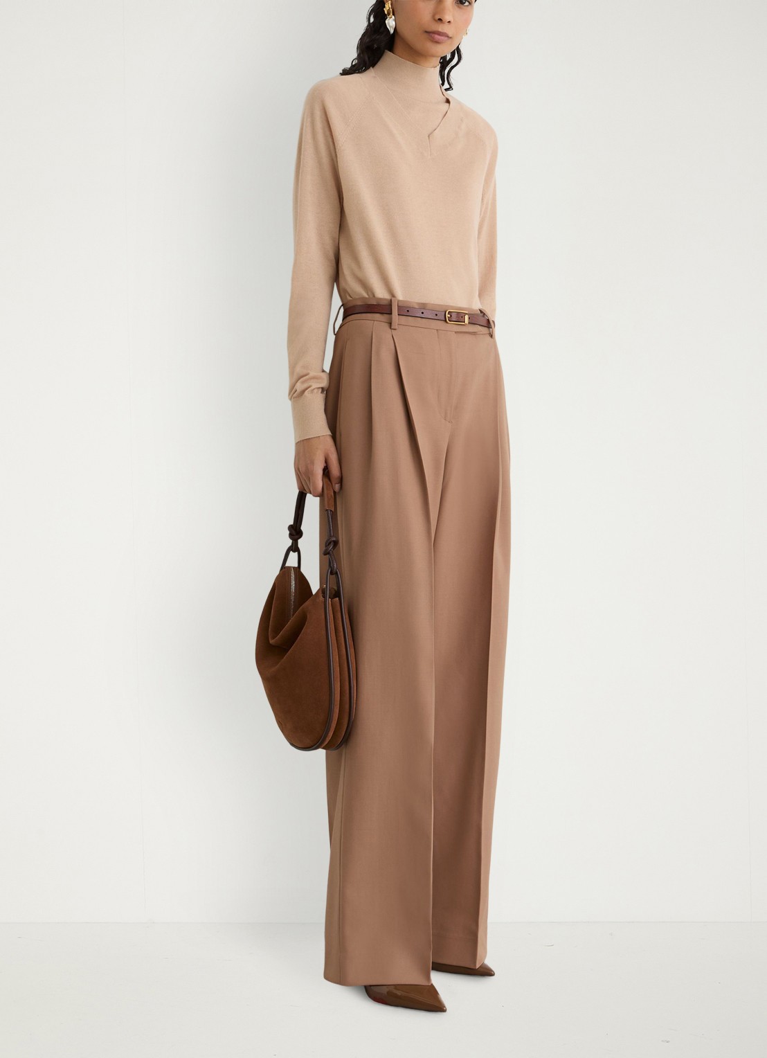 Reiss Paris fijngebreide pullover in merino wolblend - voorkant 2 camel