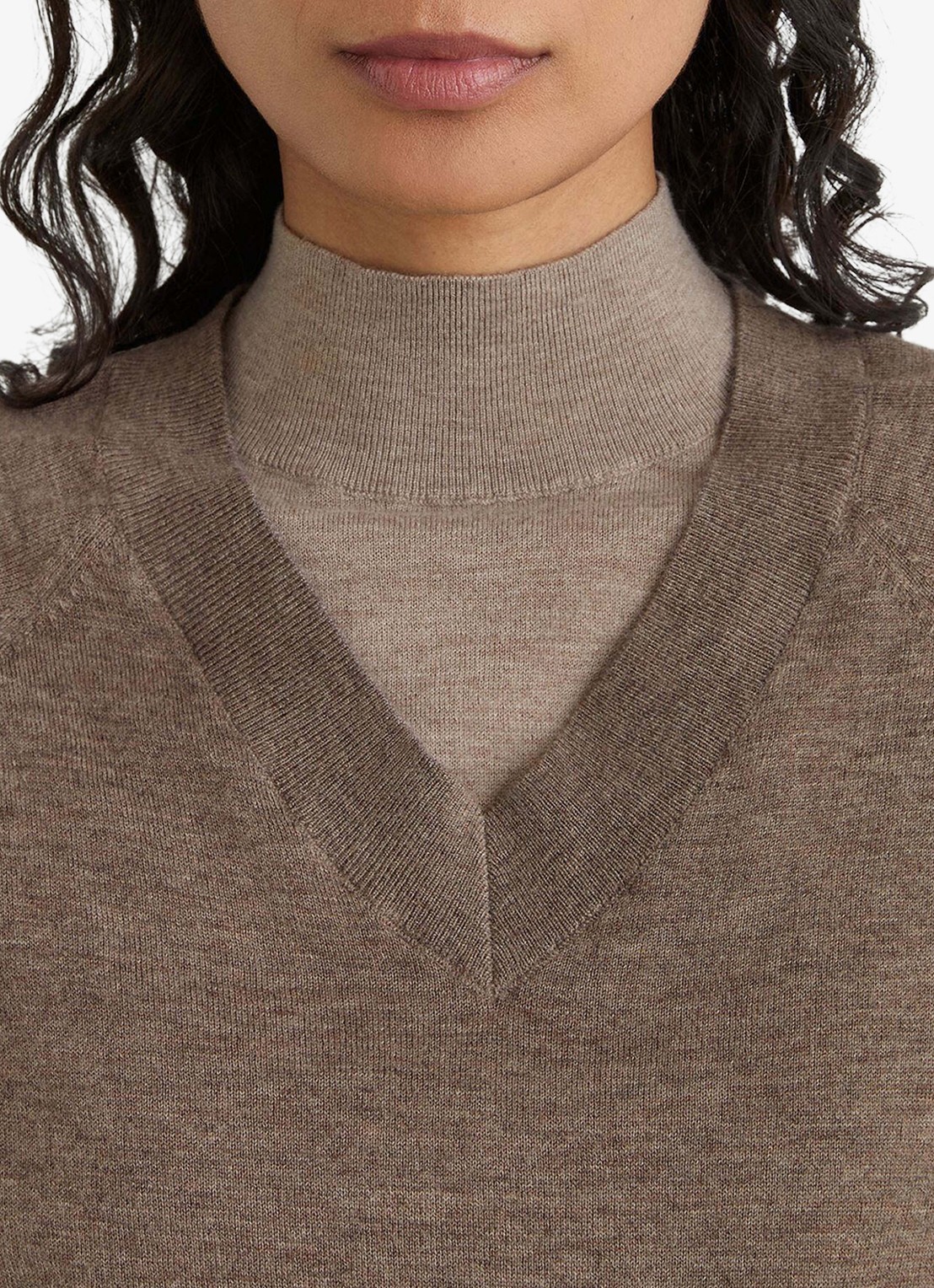 Reiss Paris fijngebreide pullover in merino wolblend - detail 3 zand
