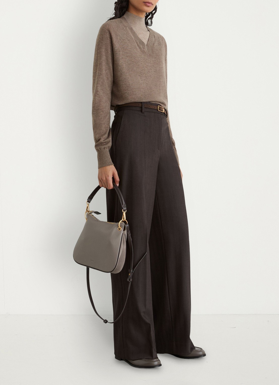 Reiss Paris fijngebreide pullover in merino wolblend - voorkant 7 zand