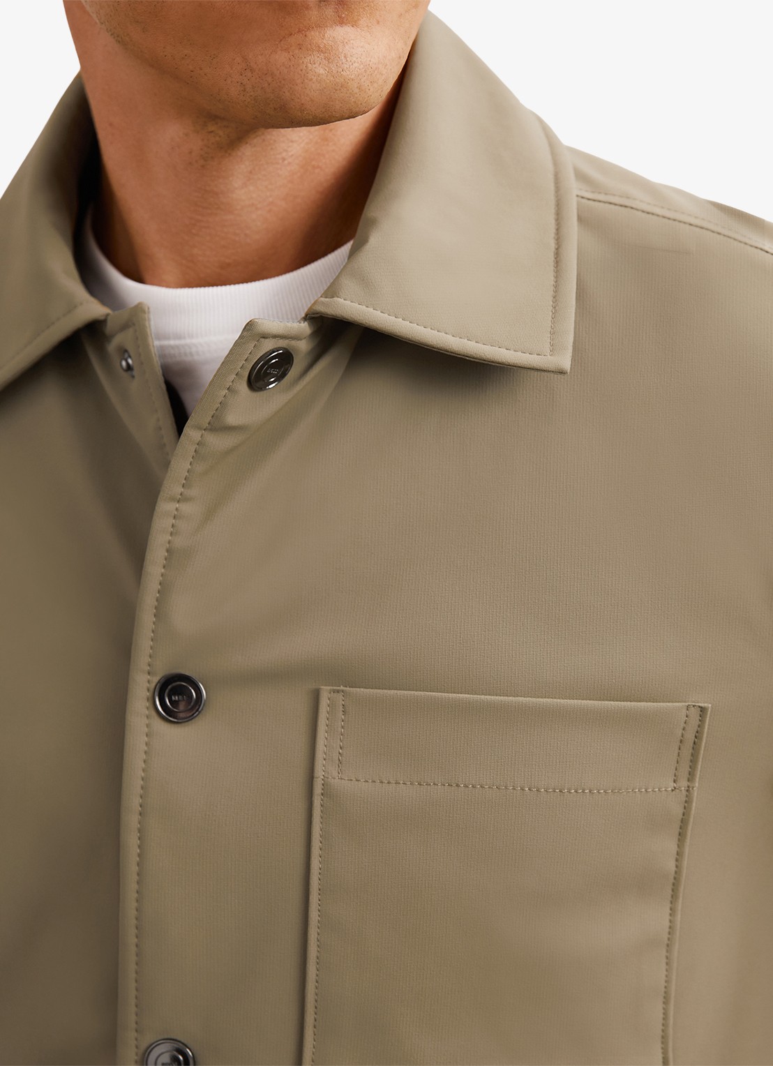 Reiss Parker gewatteerd regular fit overhemd met borstzak - detail 5 olijfgroen