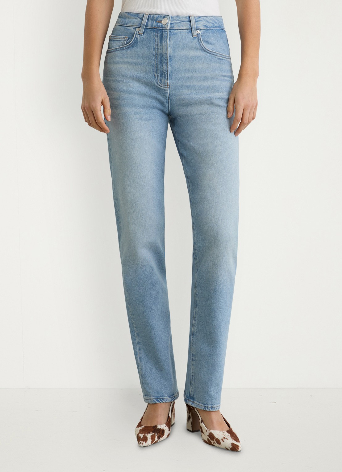 Reiss Petit Aubrey high waist straight leg jeans met medium wassing - detail 3 lichtblauw