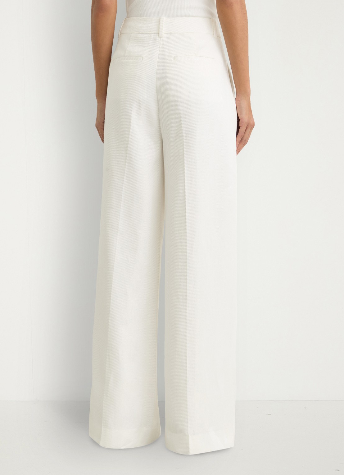 Reiss Petite Alyx high waist wide fit pantalon in linnenblend - achterkant wit