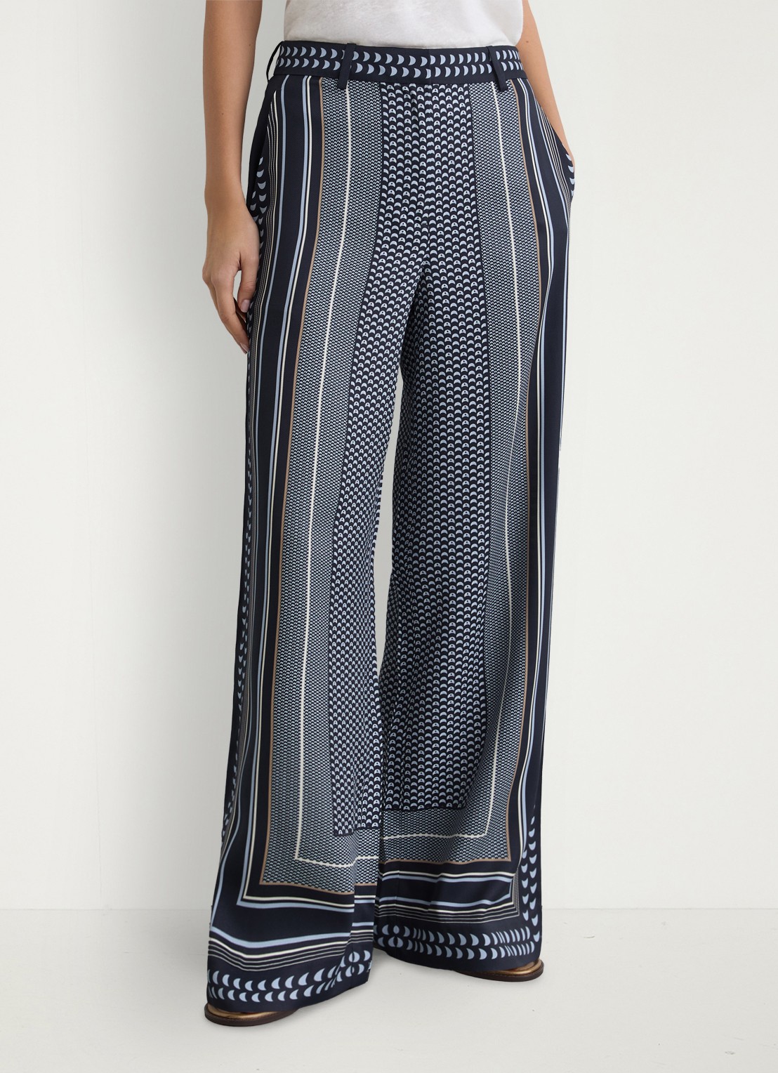 Reiss Petite Anna high waist wide fit pantalon met print - detail 4 donkerblauw
