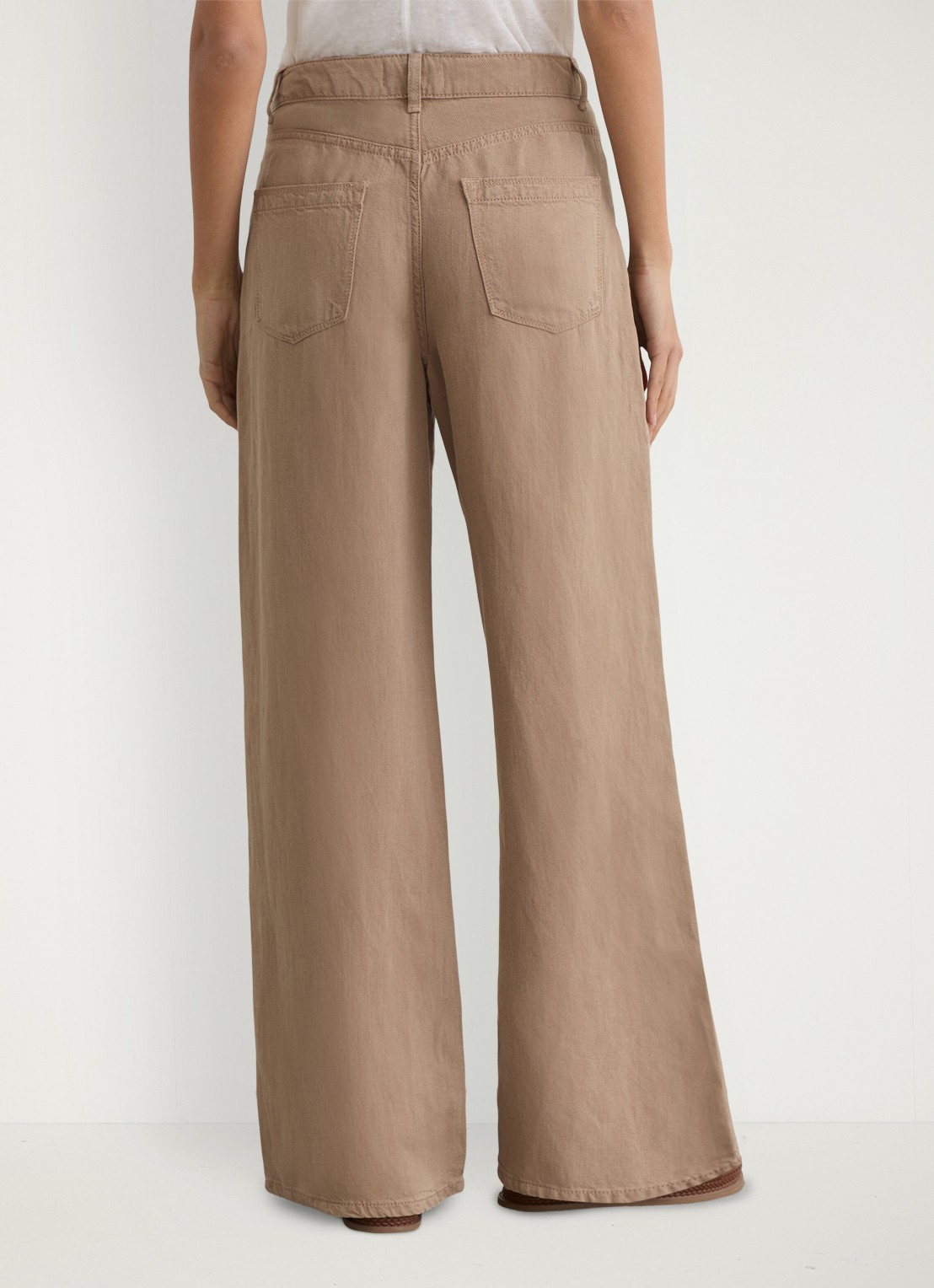 Reiss Petite Carmen high waist wide fit pantalon in linnenblend - achterkant 3 beige