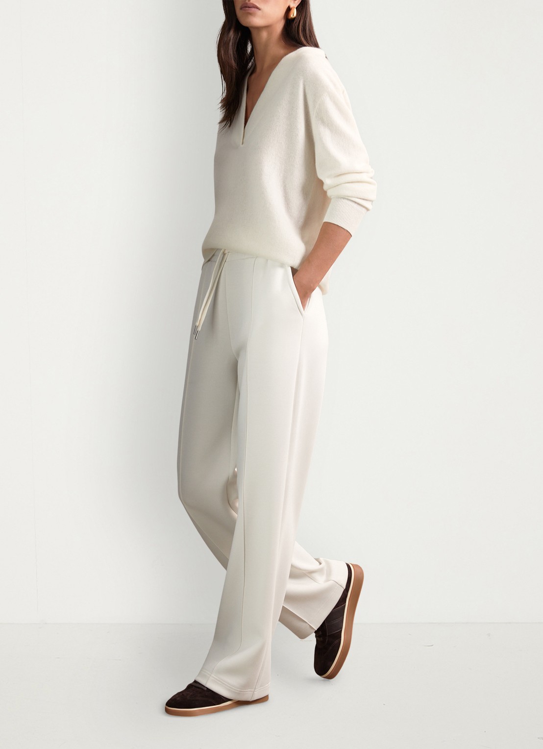 Reiss Petite high waist straight fit joggingbroek met steekzakken - detail 4 wit