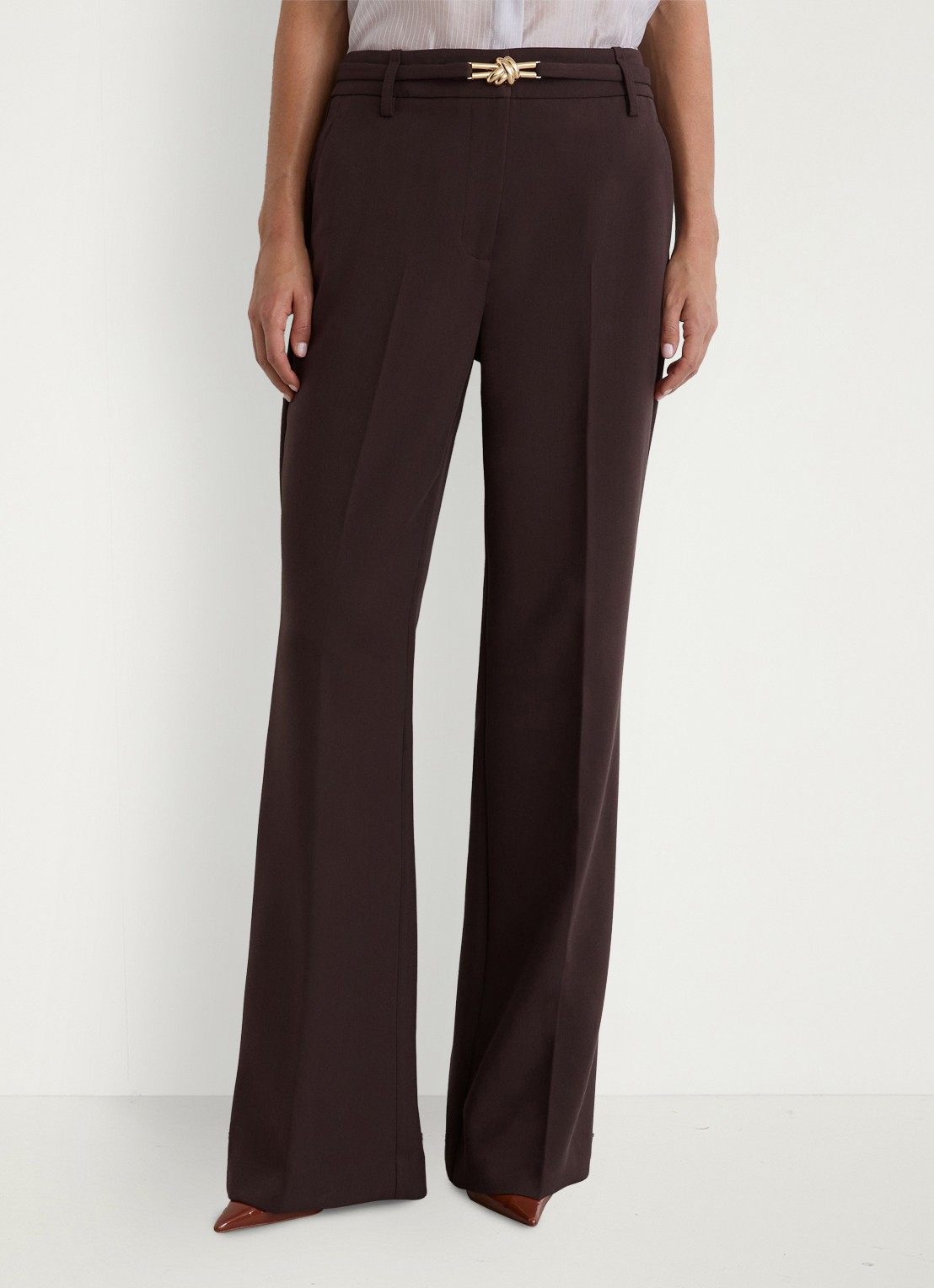 Reiss Petite Leona high waist flared pantalon met steekzakken - detail 4 bruin