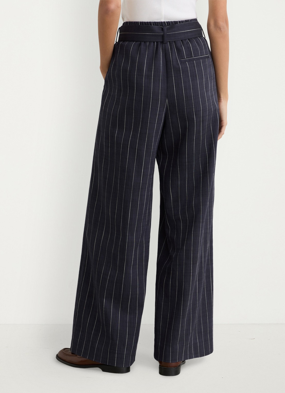Reiss Petite Rae high waist wide leg pantalon met krijtstreep - achterkant donkerblauw