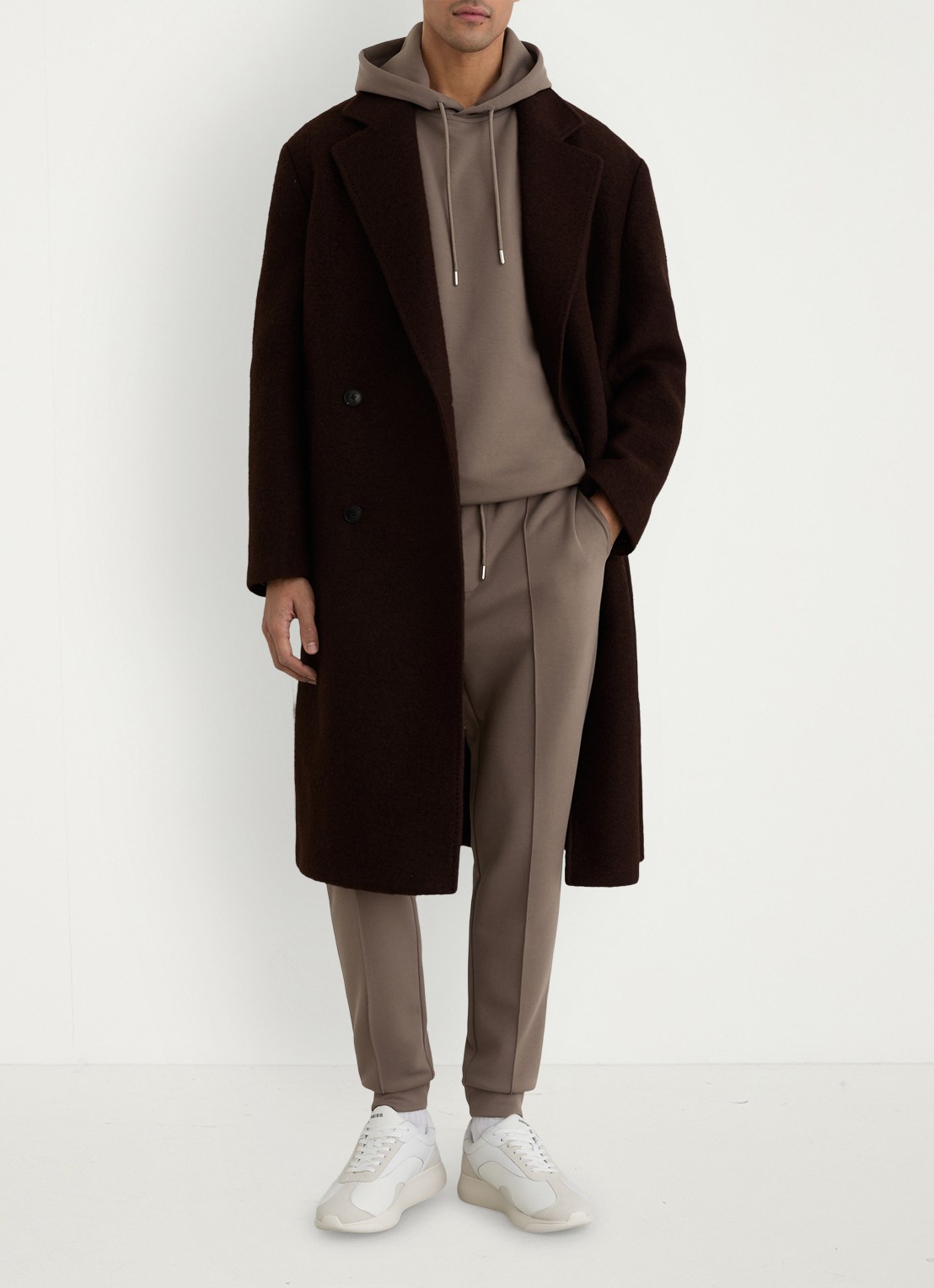 Reiss Premier Premium tapered fit joggingsbroek met steekzakken - voorkant 2 lichtbruin