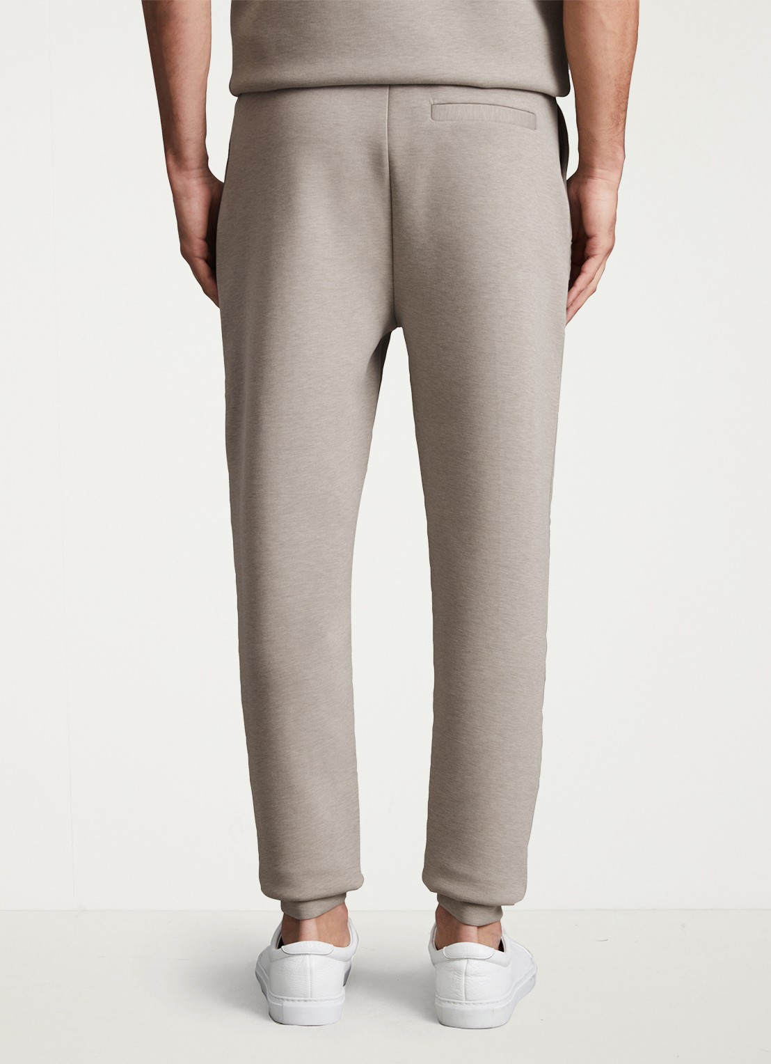 Reiss Premier tapered fit joggingbroek met trekkoord en steekzakken  - achterkant 3 taupe