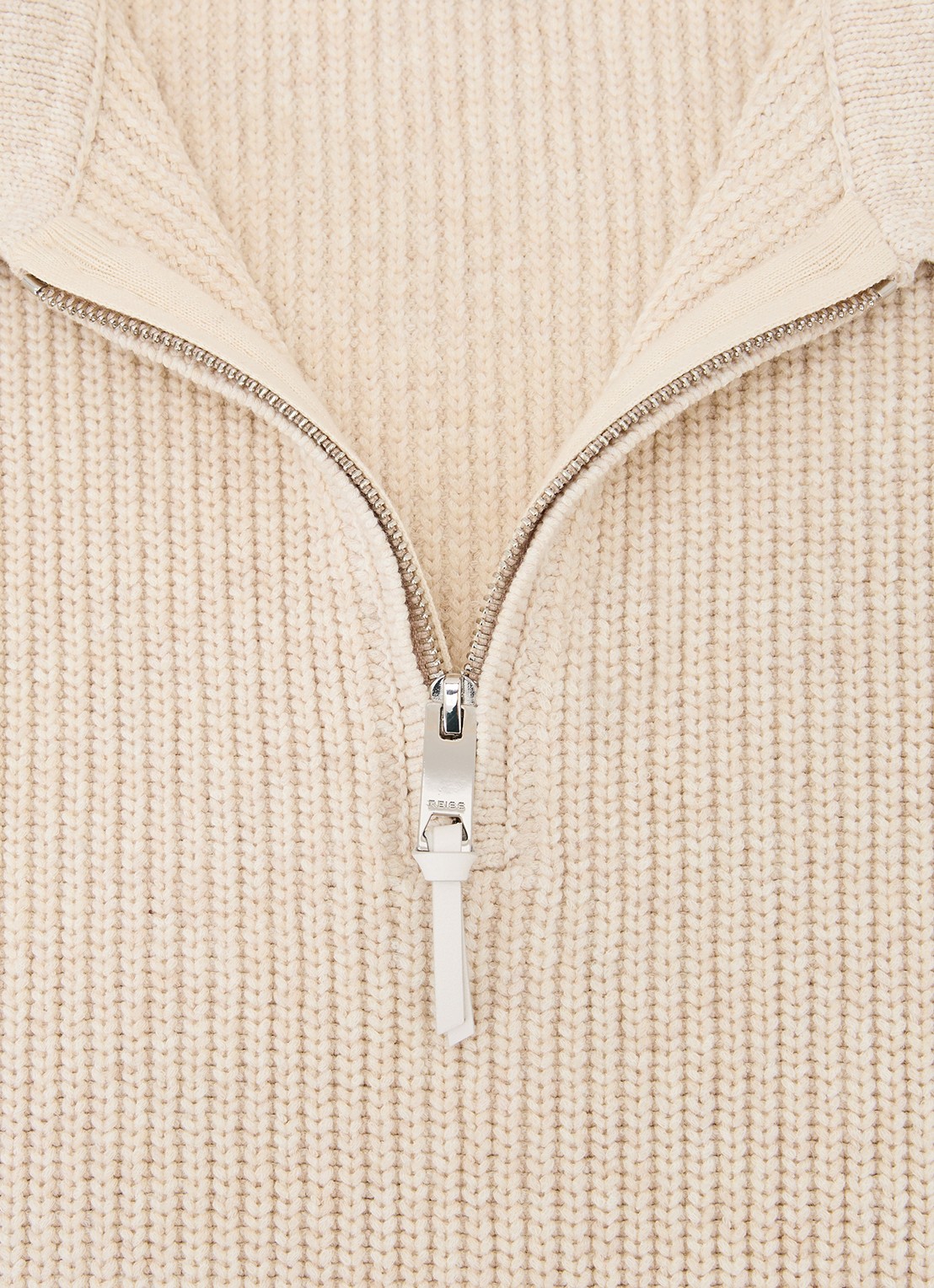 Reiss Prop ribgebreide trui met halve rits  - detail 5 beige