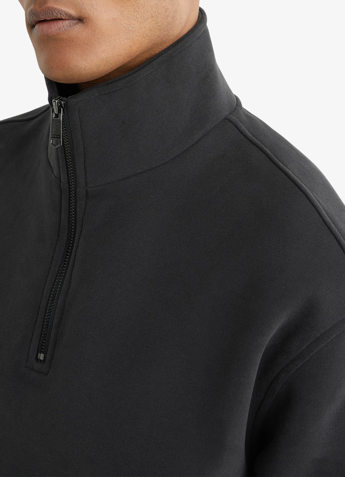 Reiss Quinn sweater met halve rits - detail 5 zwart