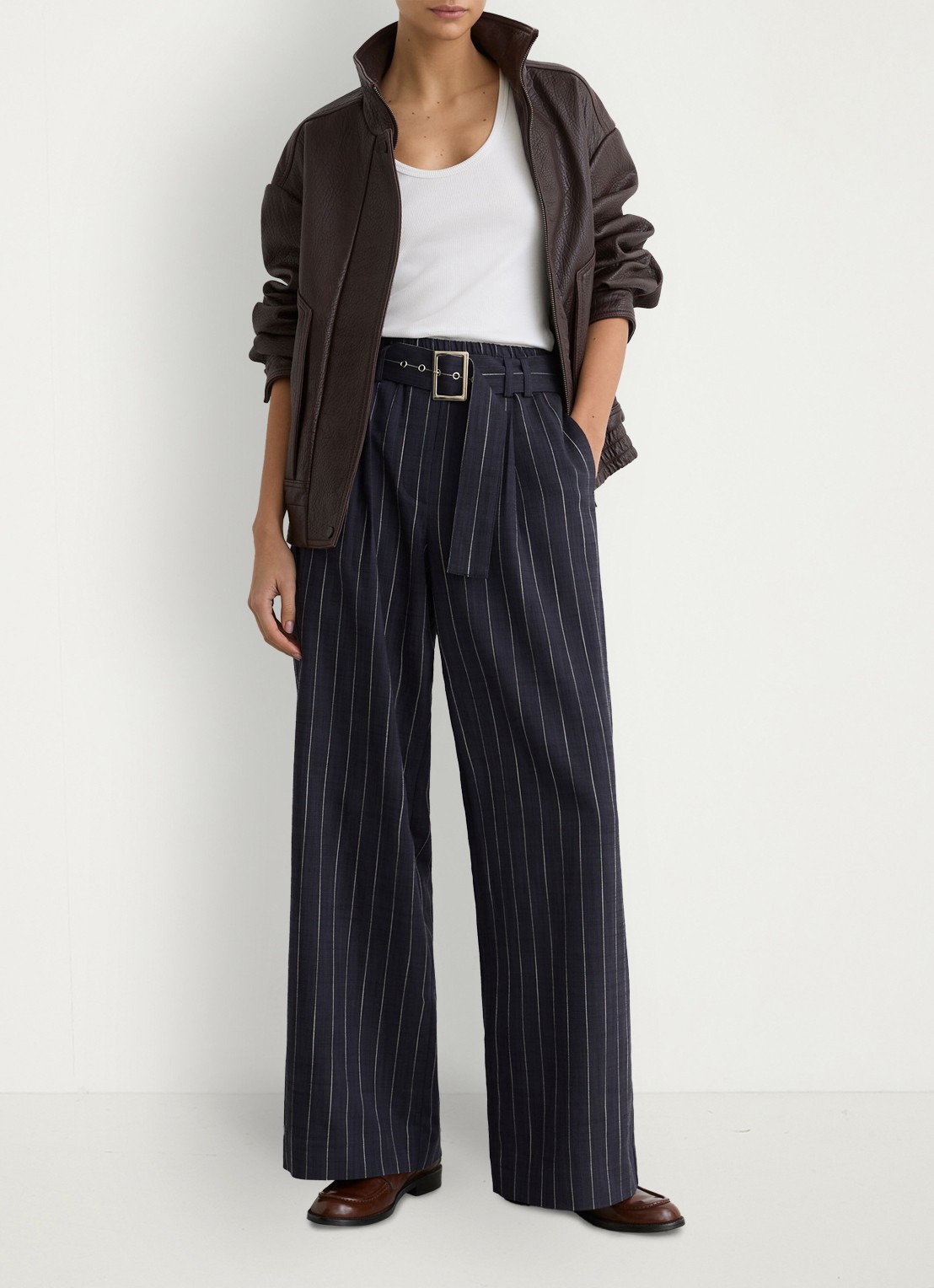 Reiss Rae high waist wide fit pantalon met krijtstreep - voorkant 6 donkerblauw