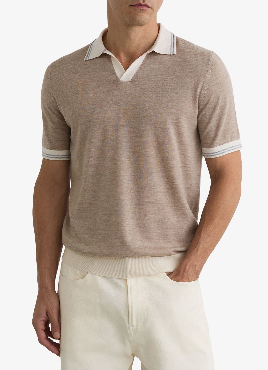 Reiss Redmire regular fit polo van merino wol - detail 3 beige