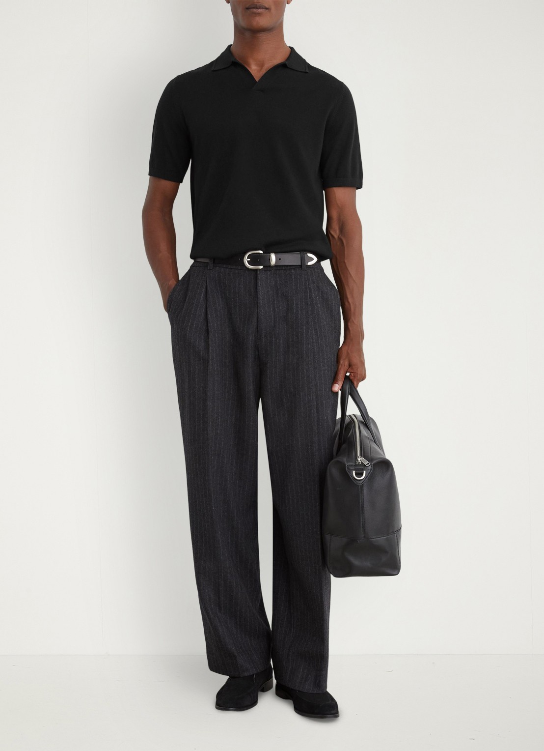 Reiss Regular fit fijngebreide polo van wol - voorkant 6 black / zwart