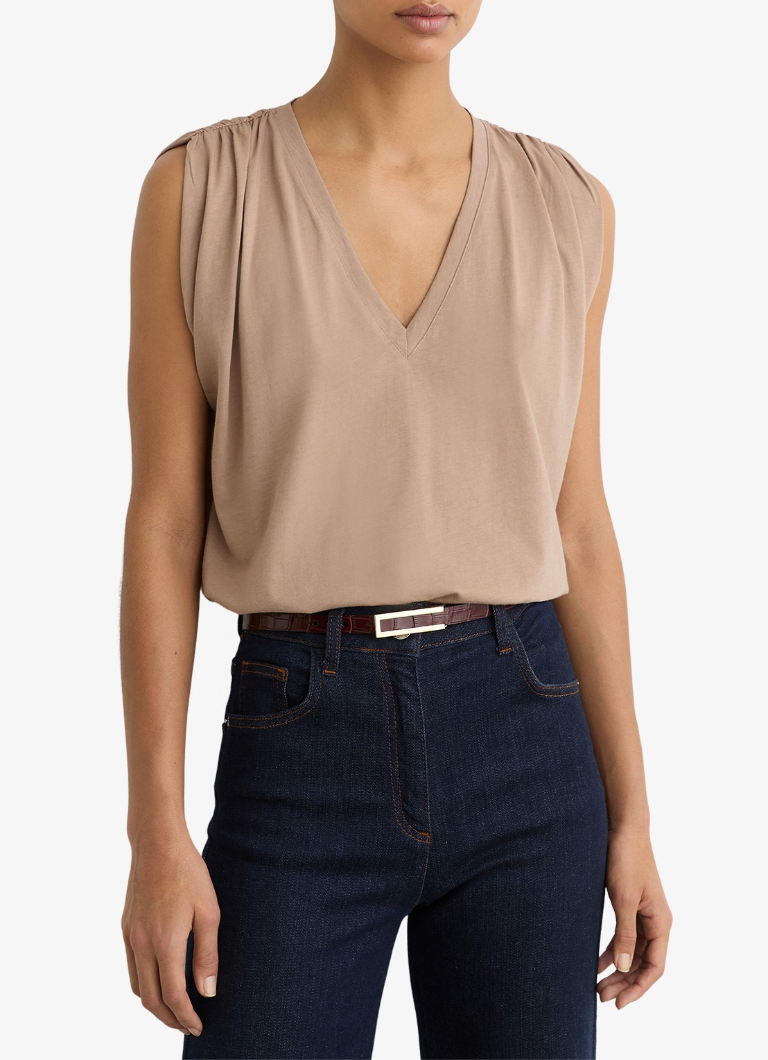 Reiss Renee top met V-hals - detail 3 beige