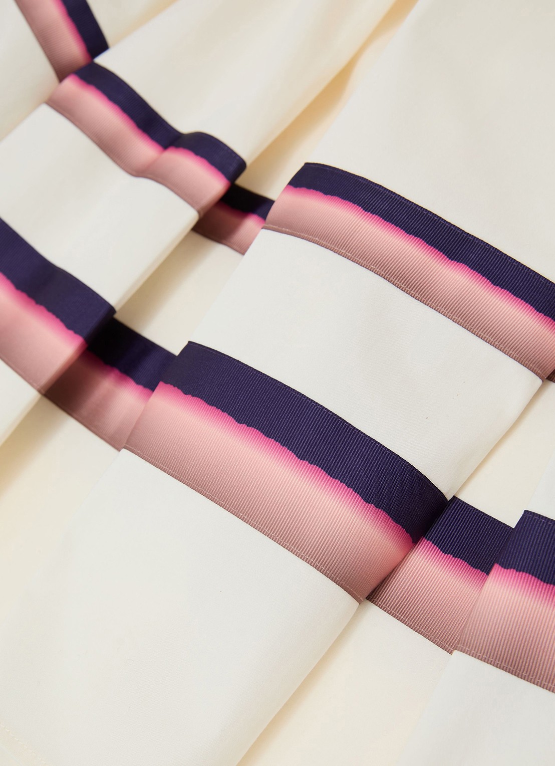 Reiss Rian midi rok met ceintuur en steekzakken - detail 4 creme