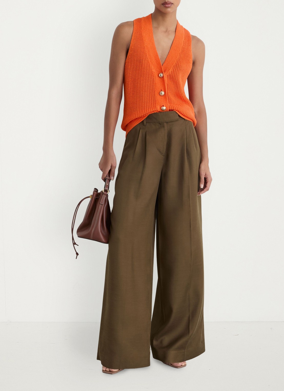 Reiss Robin grofgebreid gilet van linnen - voorkant 6 orange