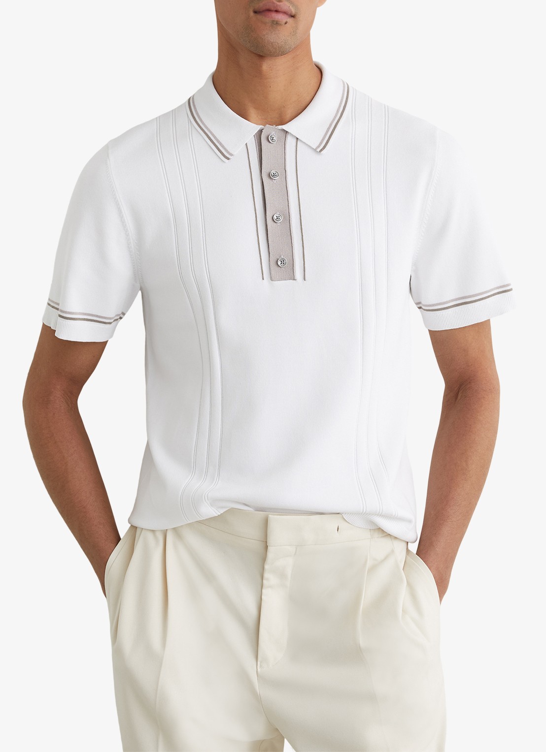 Reiss ROTHWELL Tipped Half-Button Knitted Polo Shirt - detail gebroken wit