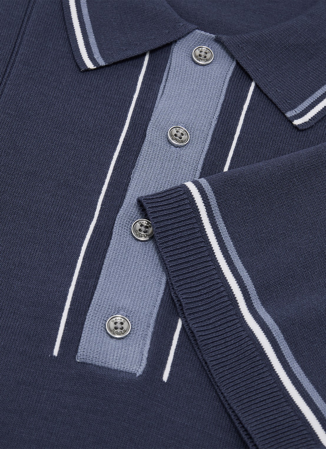 Reiss ROTHWELL Tipped Half-Button Knitted Polo Shirt - detail 3 donkerblauw