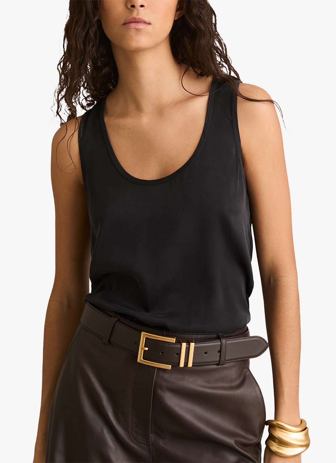 Reiss Ruby top van zijde - detail zwart