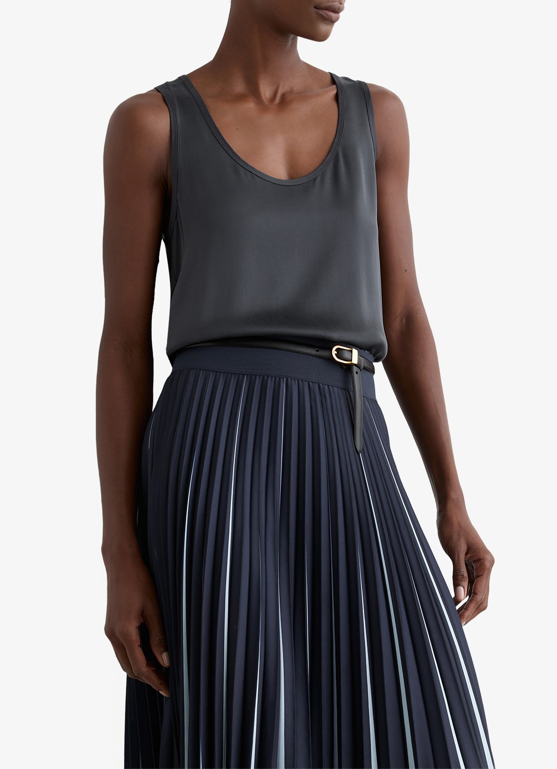 Reiss Ruby top van zijde - detail blauw