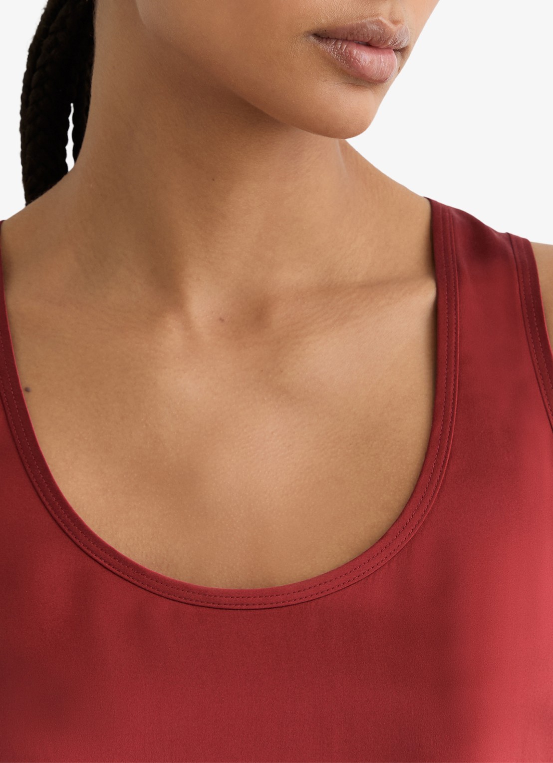 Reiss Ruby top van zijde - detail 4 rood