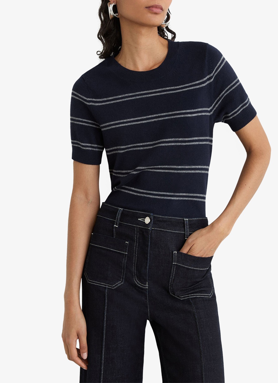 Reiss Sabrina fijngebreide trui met streepprint - detail donkerblauw