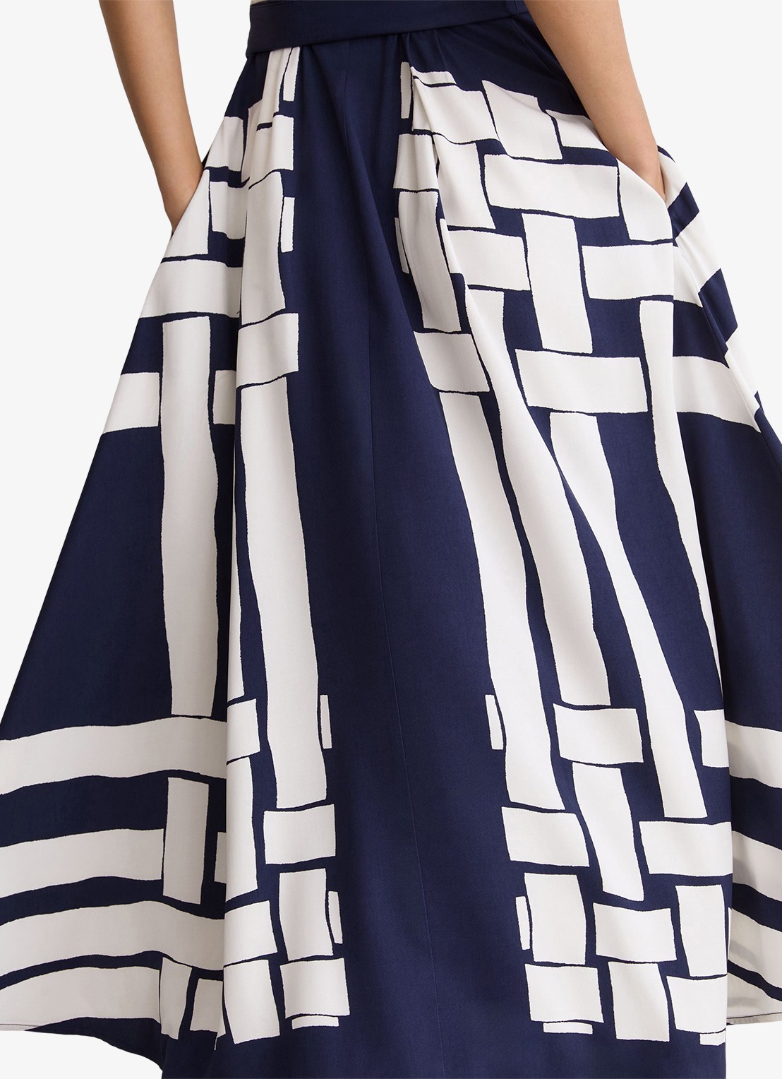 Reiss Samira midi jurk met print en strikceintuur - detail 5 navy / ivoor