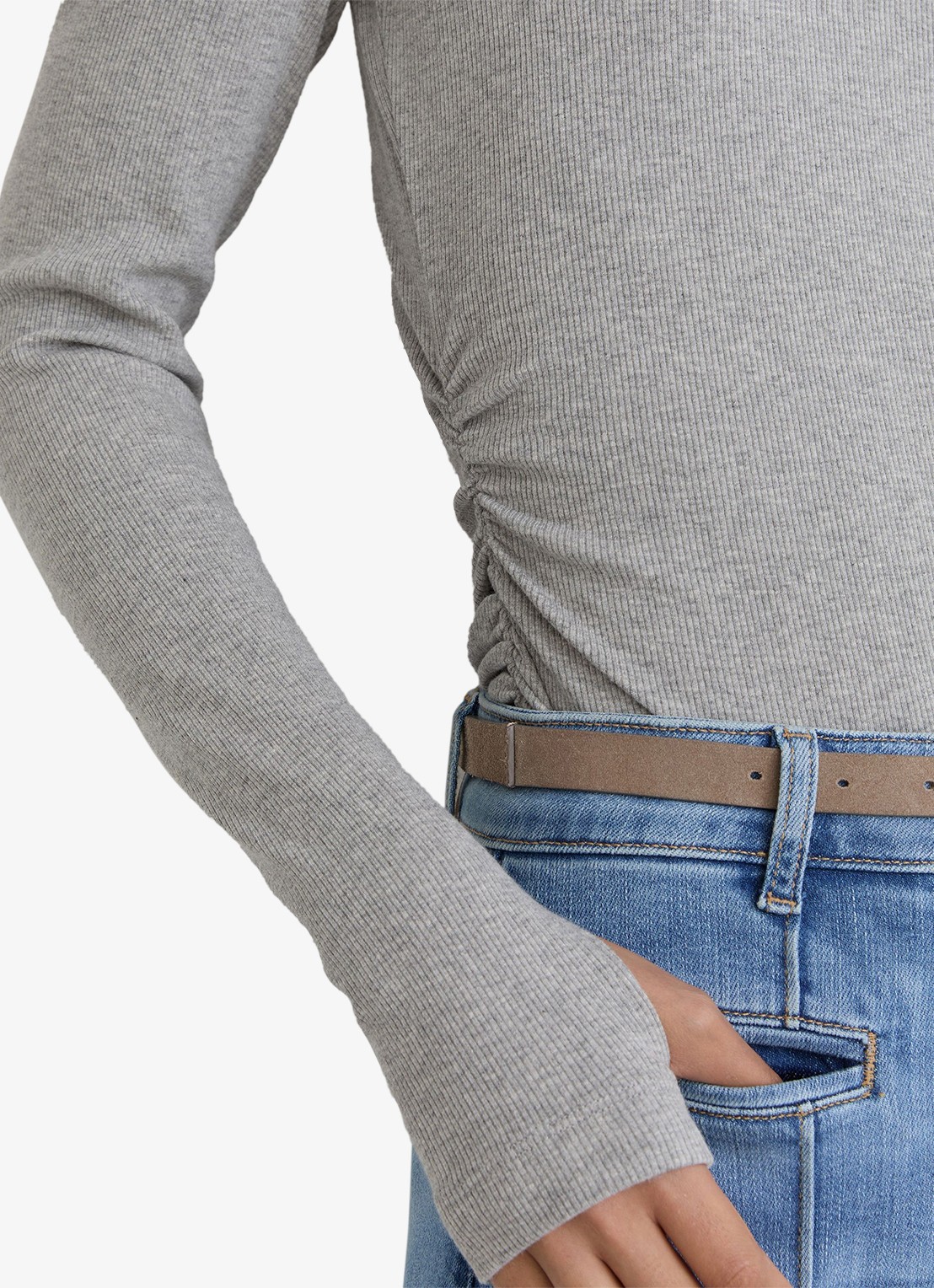 Reiss Sandrine top met V-hals - detail 3 grijs