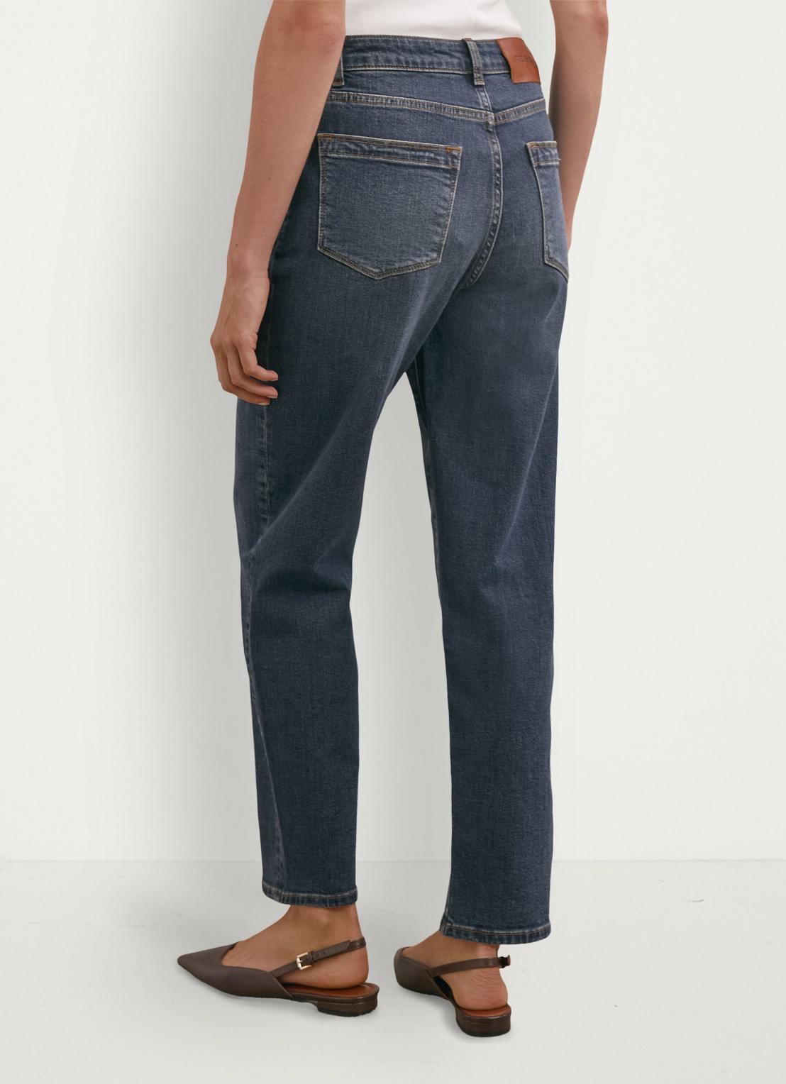 Reiss Selin mid waist straight fit jeans  - achterkant petrol