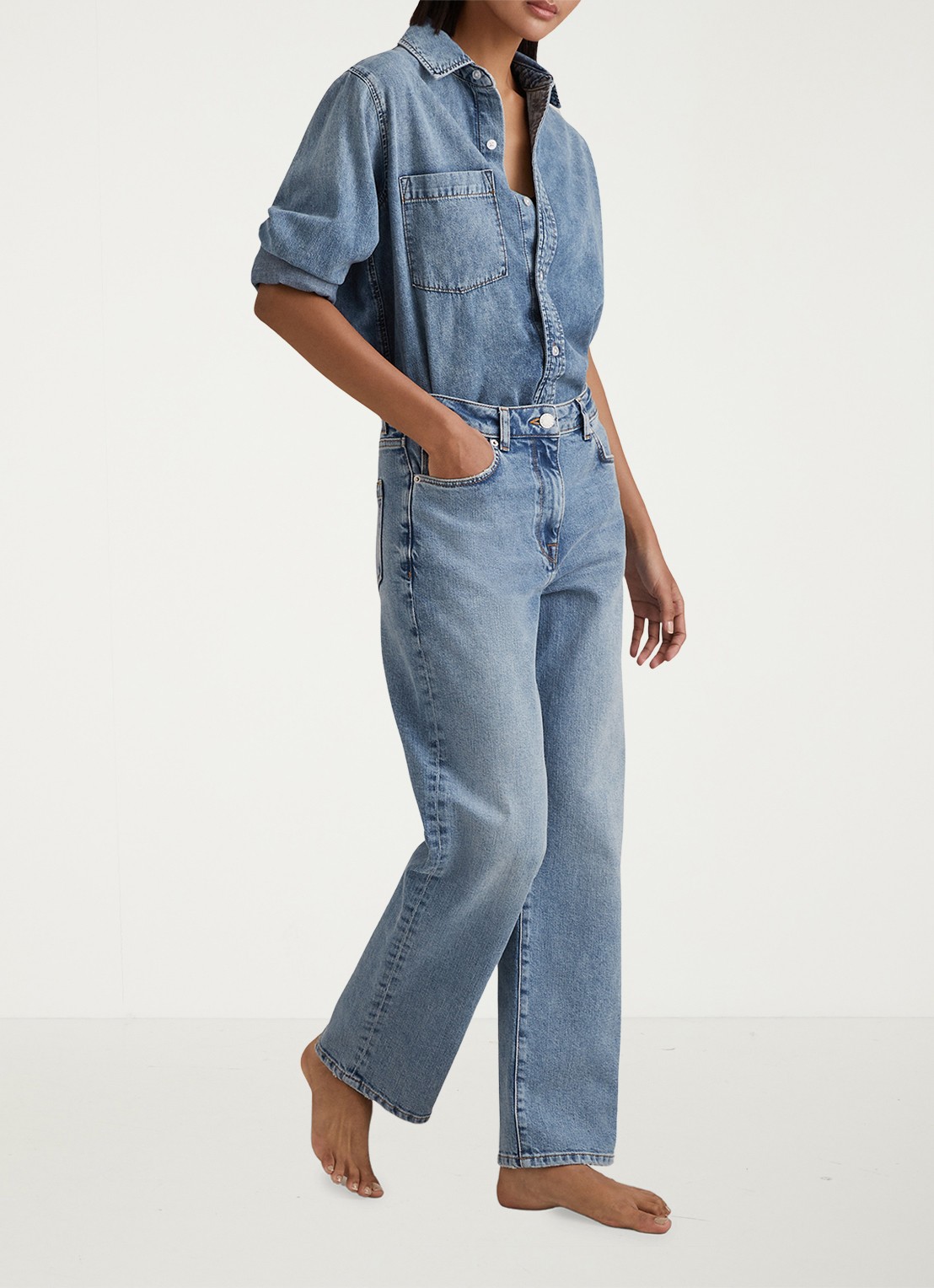 Reiss Selin mid waist straight leg jeans met steekzakken - voorkant 5 lichtblauw