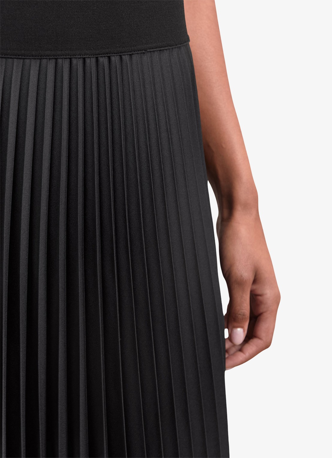 Reiss Seren midi rok met plissé - detail 5 zwart
