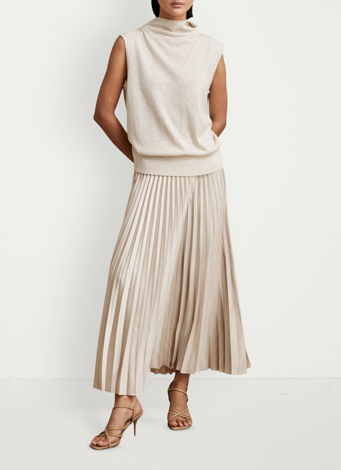 Reiss Seren midi rok met plissé - detail beige