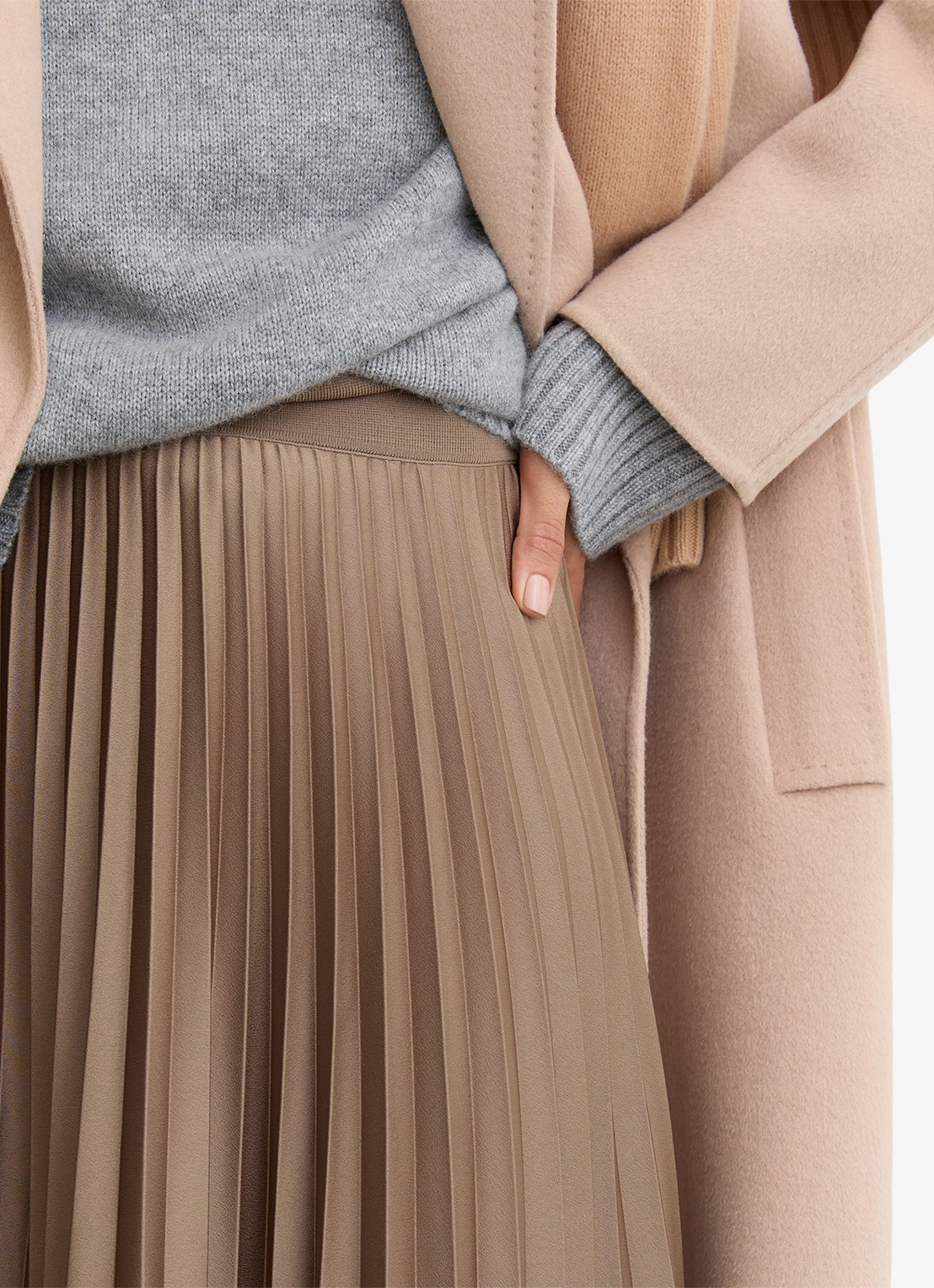 Reiss Seren midi rok met plissé - detail 4 camel