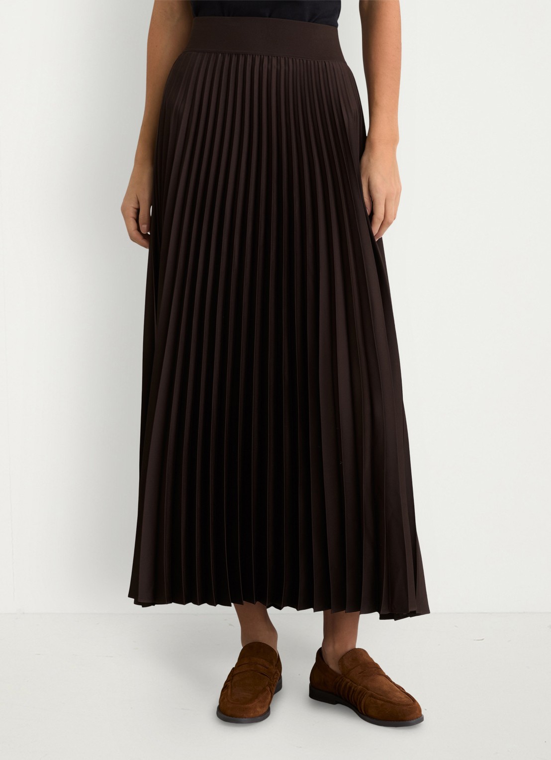 Reiss Seren midi rok met plissé - detail 4 chocoladebruin