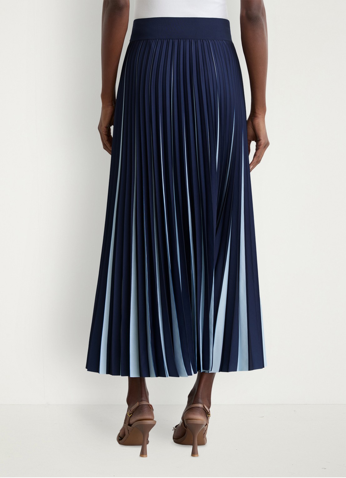 Reiss Serena midi rok met plooien - achterkant 7 donkerblauw