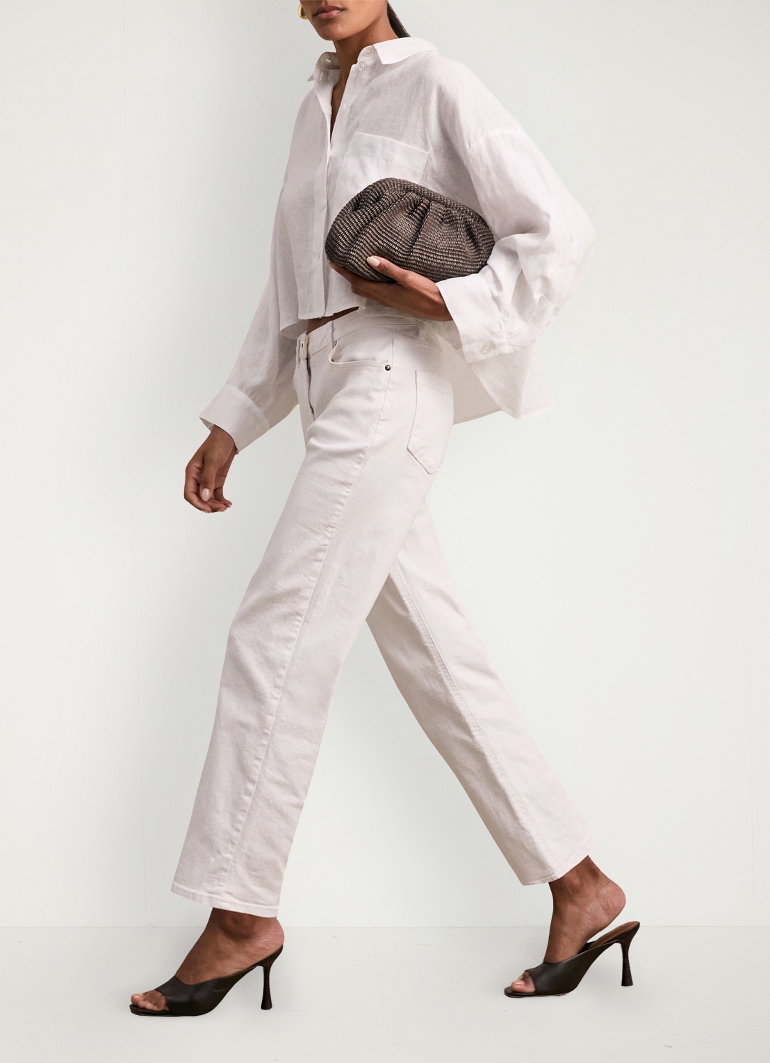 Reiss Solena oversized cropped blouse van linnen - voorkant 2 wit